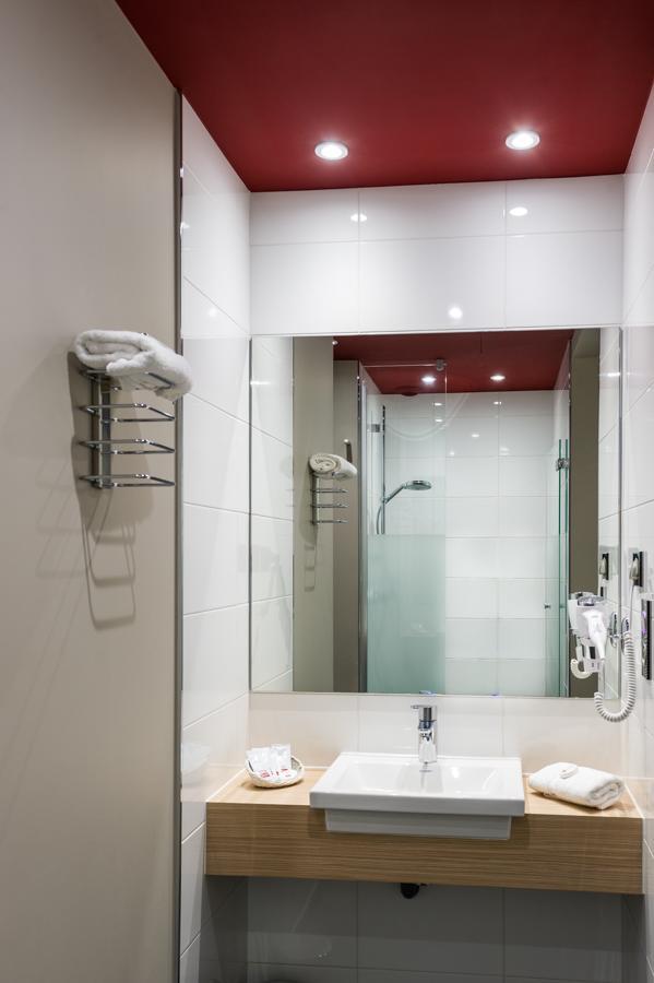 Hotel Le Chateaubriant Luaran gambar
