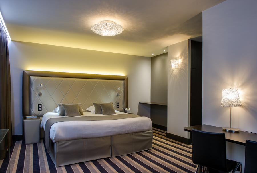 Hotel Le Chateaubriant Luaran gambar