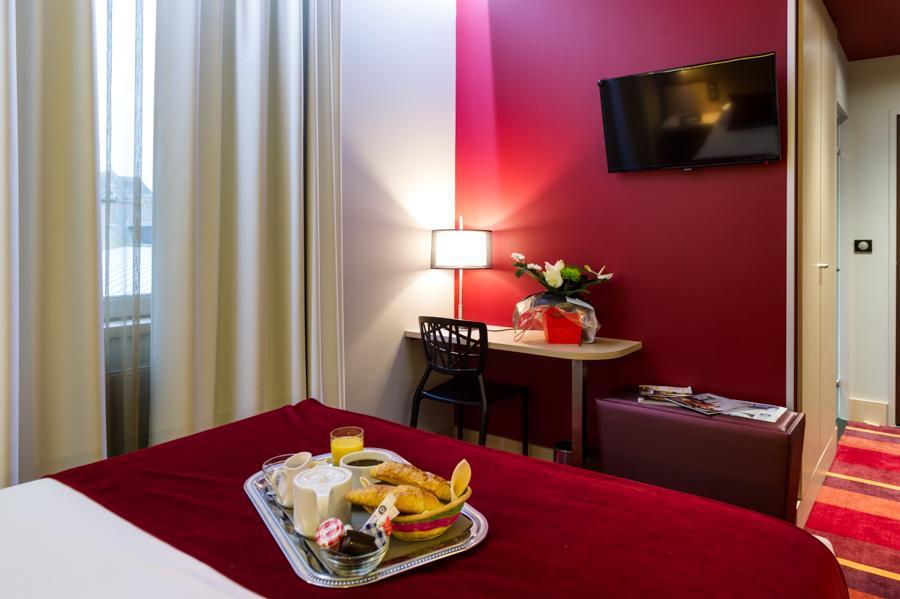 Hotel Le Chateaubriant Luaran gambar